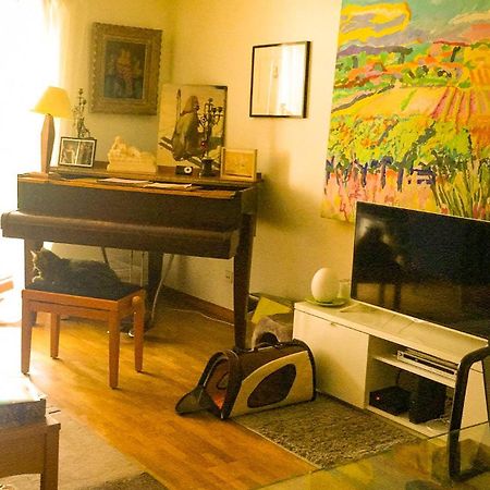 Double Room With Balcony Paris Bagian luar foto